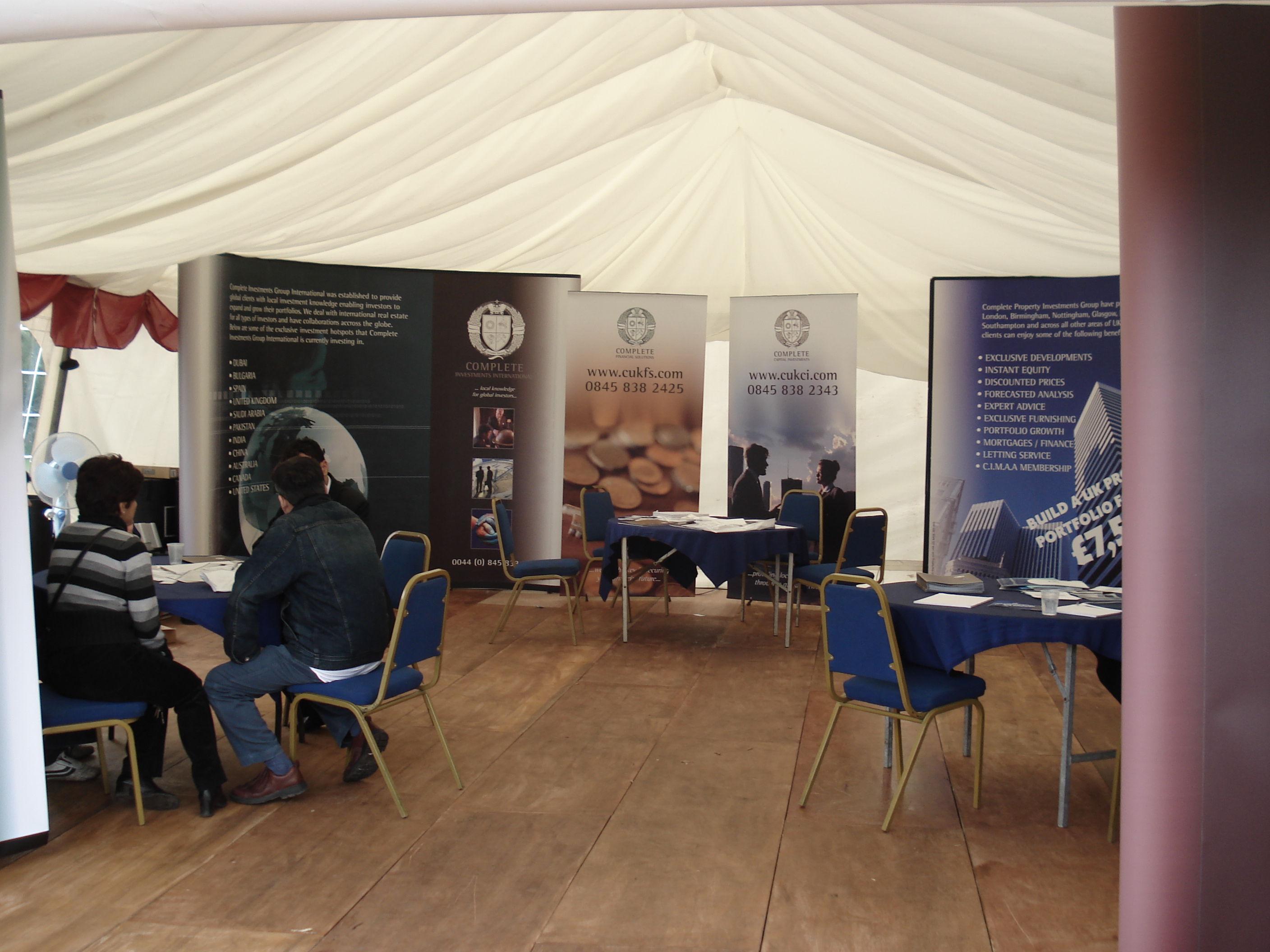 Pop-up display